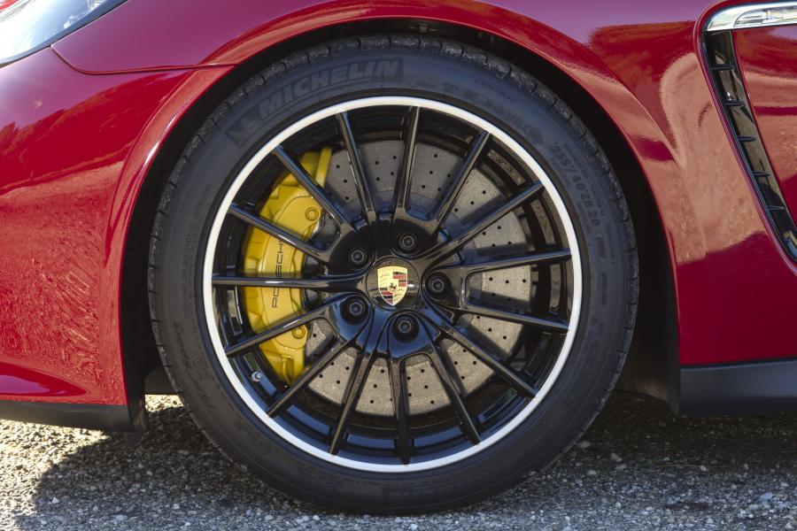  Porsche Panamera GTS 2011 года  (фото 14 из 81)